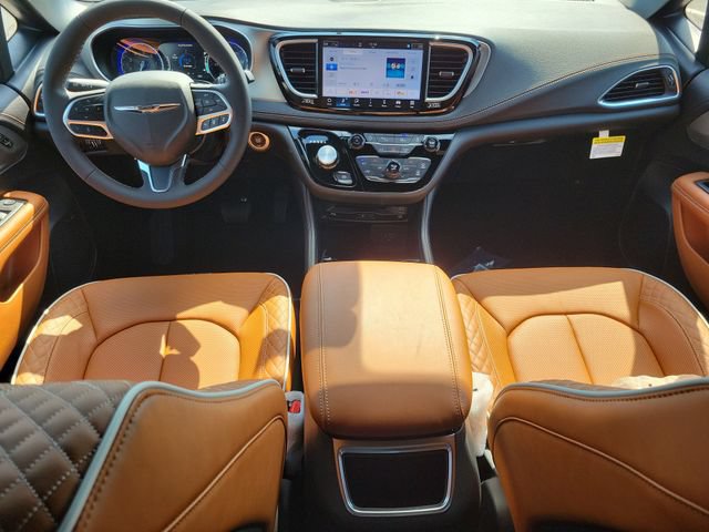 New 2026 Chrysler Pacifica Pinnacle FWD image 14