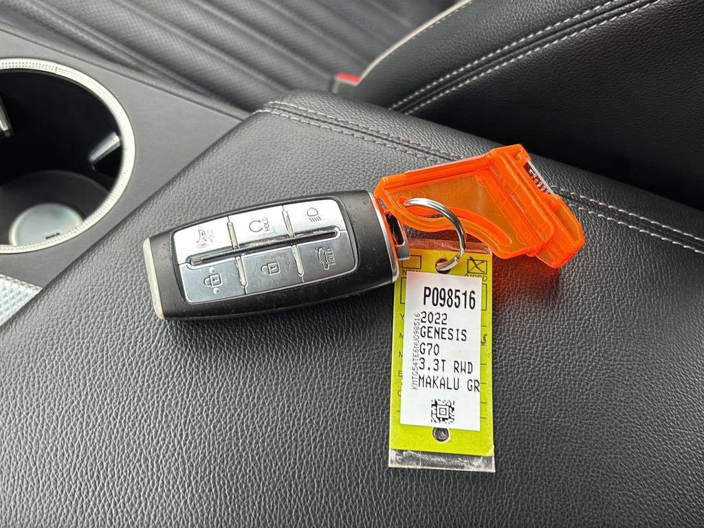 Used 2022 Genesis G70 3.3T image 42