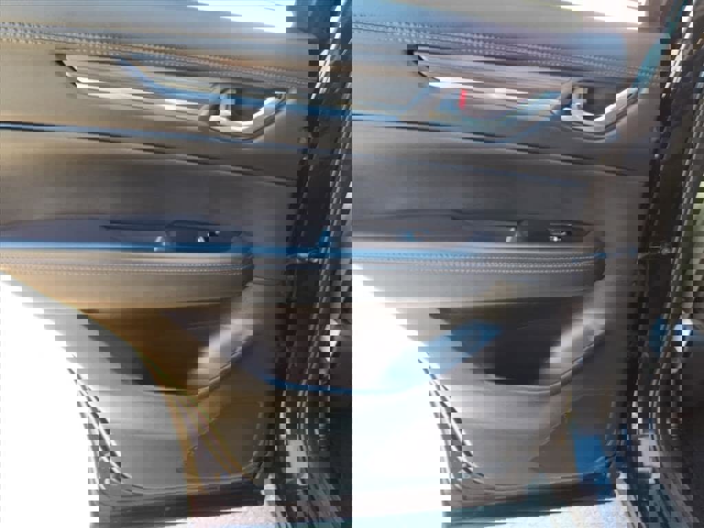 Used 2023 MAZDA CX-5 AWD 2.5 S w/ Premium Plus Pkg image 16