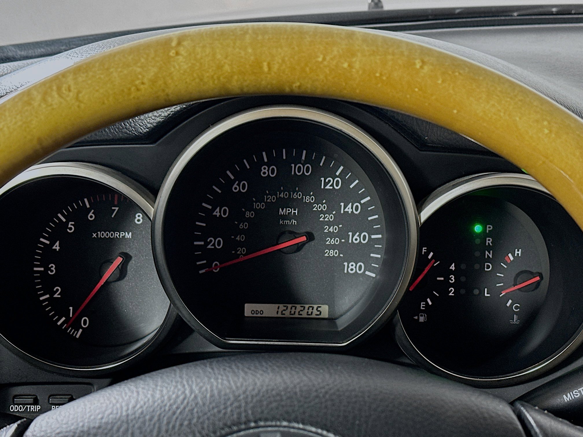 Used 2004 Lexus SC 430 Convertible image 12