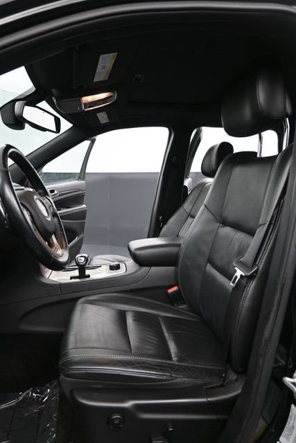 Used 2015 Jeep Grand Cherokee Limited AWD/4WD image 10