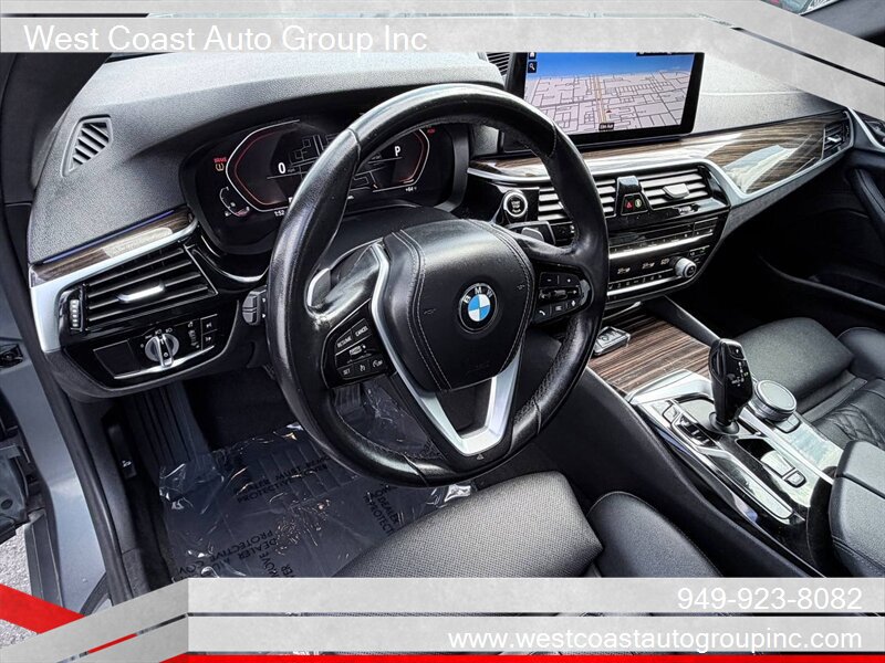 Used 2021 BMW 530i w/ Convenience Package RWD image 6
