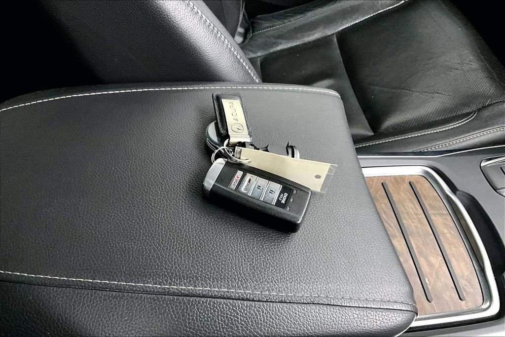 Used 2019 Acura MDX FWD w/ Technology Package image 13