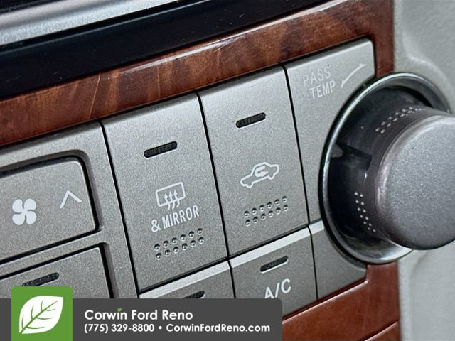 Used 2013 Toyota Highlander Limited AWD/4WD image 20