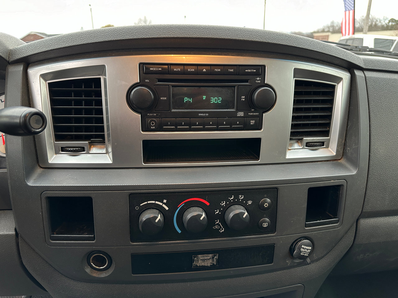 Used 2007 Dodge Ram 1500 Truck SLT image 15