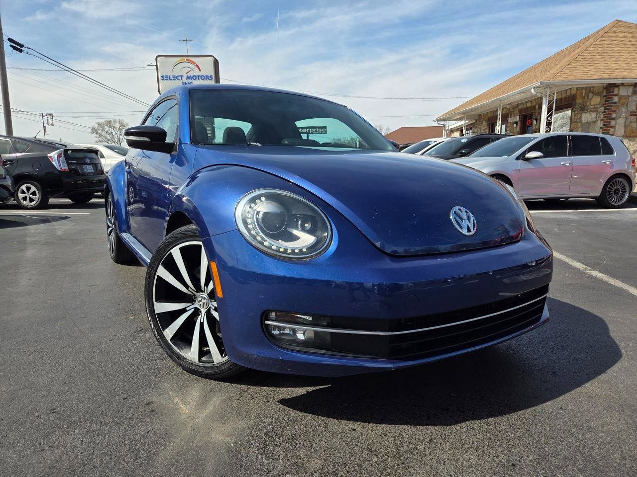 Used 2012 Volkswagen Beetle 2.0T image 6