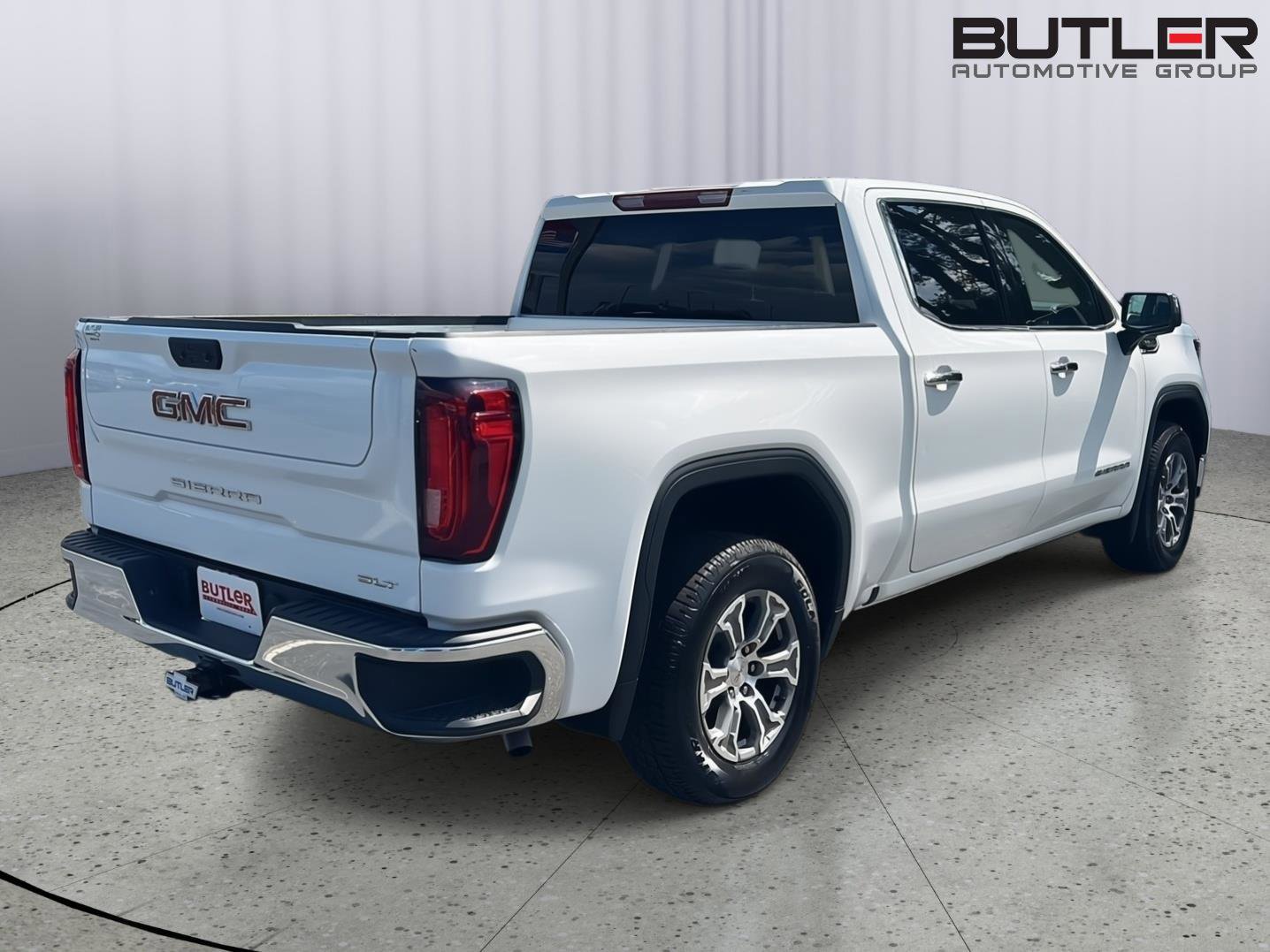 Used 2024 GMC Sierra 1500 SLT image 6