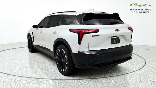 Used 2024 Chevrolet Blazer EV RS RWD image 6