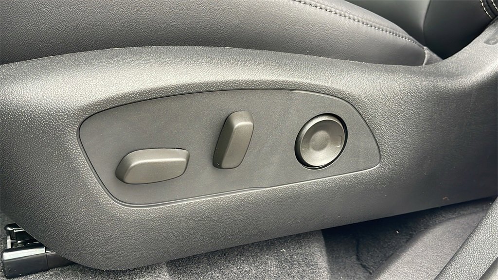 New 2026 GMC Acadia Elevation w/ Black Edition image 12