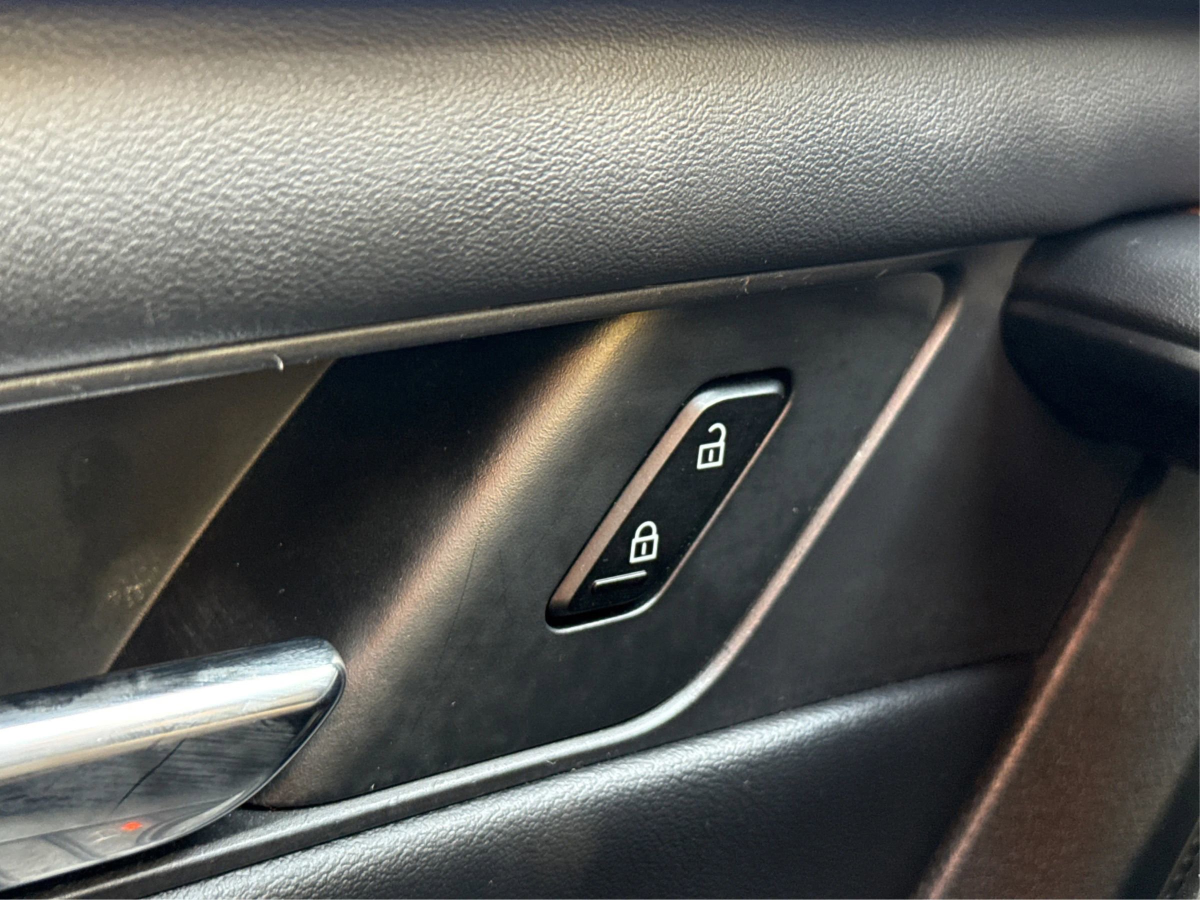 Used 2025 MAZDA CX-90 3.3 Turbo w/ Preferred Package image 38