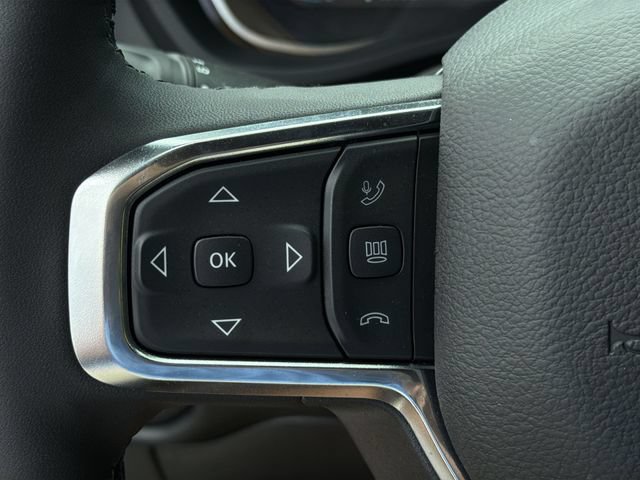 New 2026 RAM 3500 Laramie AWD/4WD image 27
