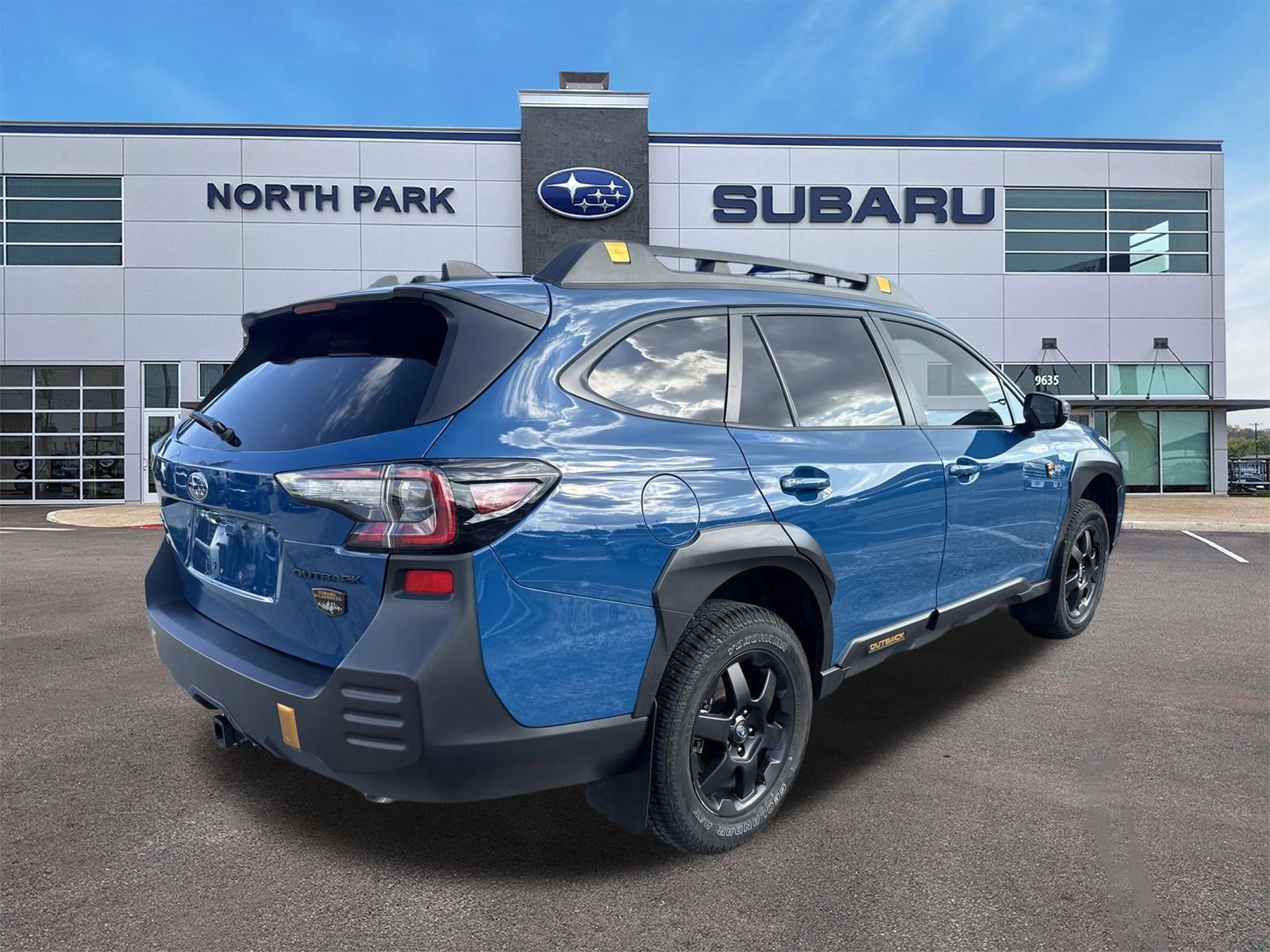 Certified 2024 Subaru Outback Wilderness AWD/4WD image 3
