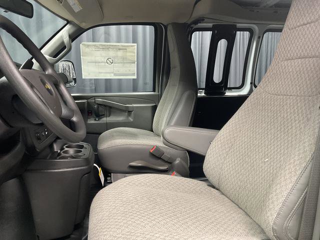 New 2026 Chevrolet Express 2500 w/ Driver Convenience Package image 8