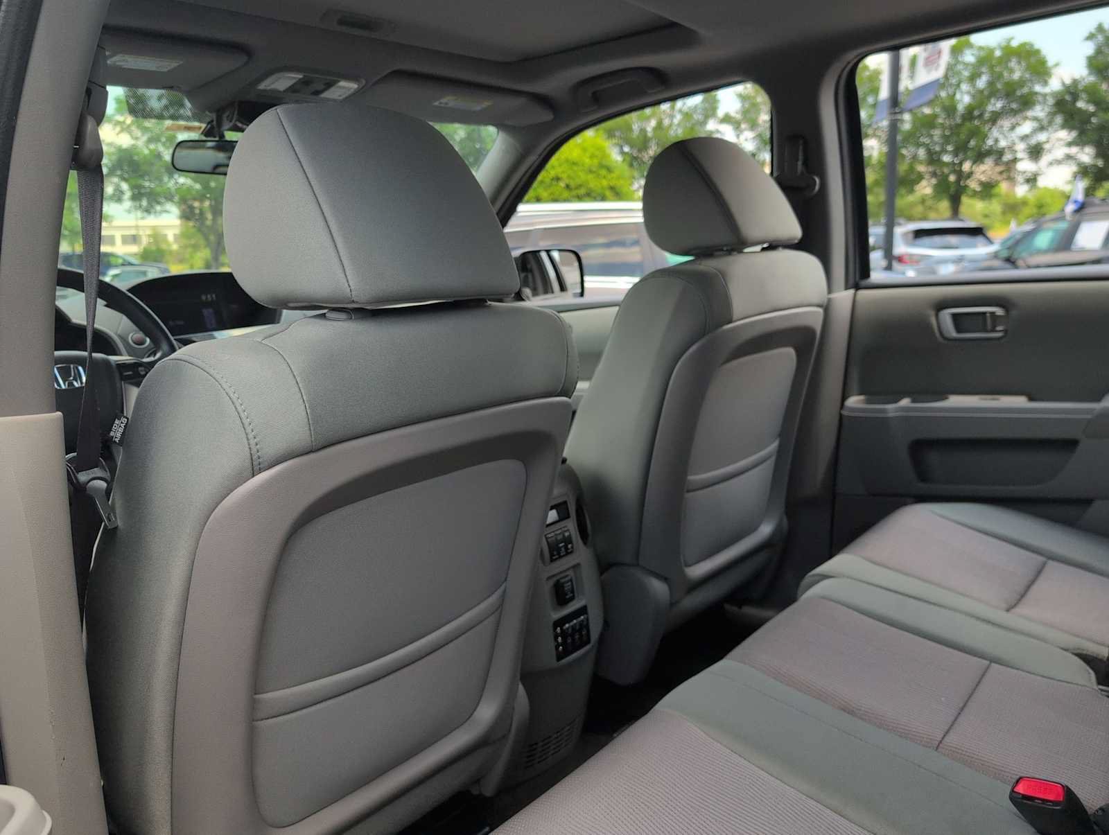 Used 2015 Honda Pilot SE image 18