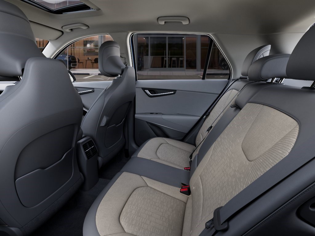 New 2026 Kia Niro SX Touring FWD image 18