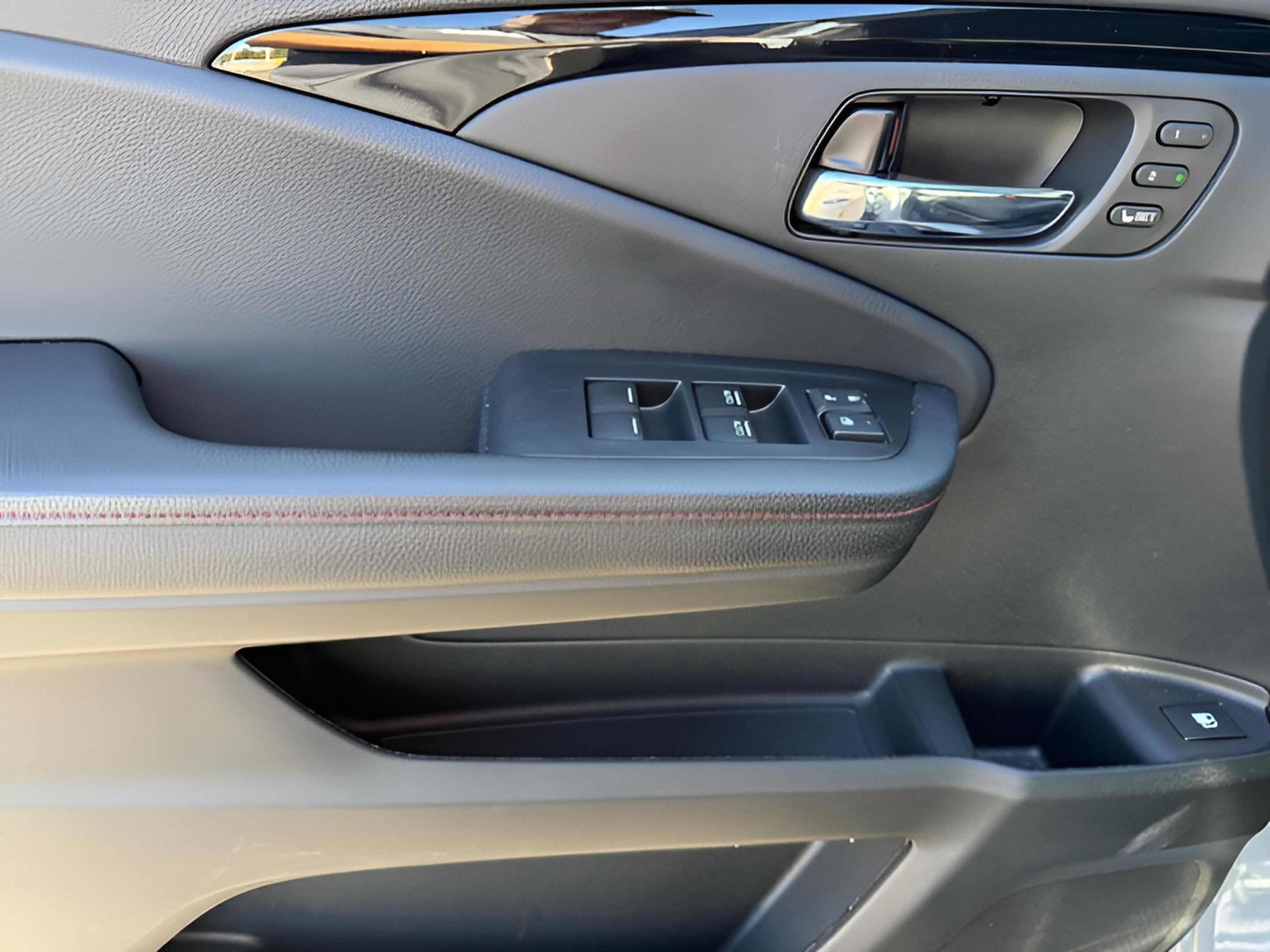 Used 2024 Honda Ridgeline Black Edition image 24