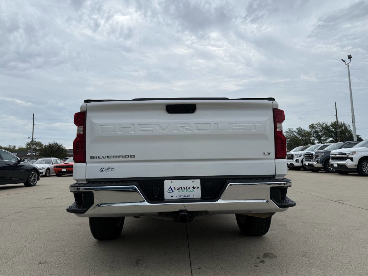 Used 2022 Chevrolet Silverado 1500 LT image 28