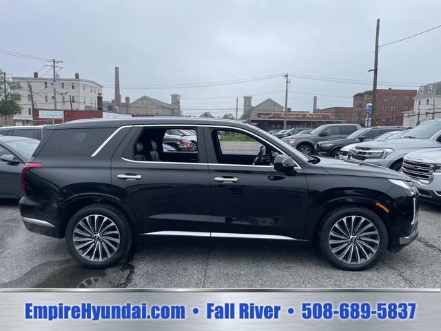 Used 2024 Hyundai Palisade Calligraphy AWD/4WD image 3