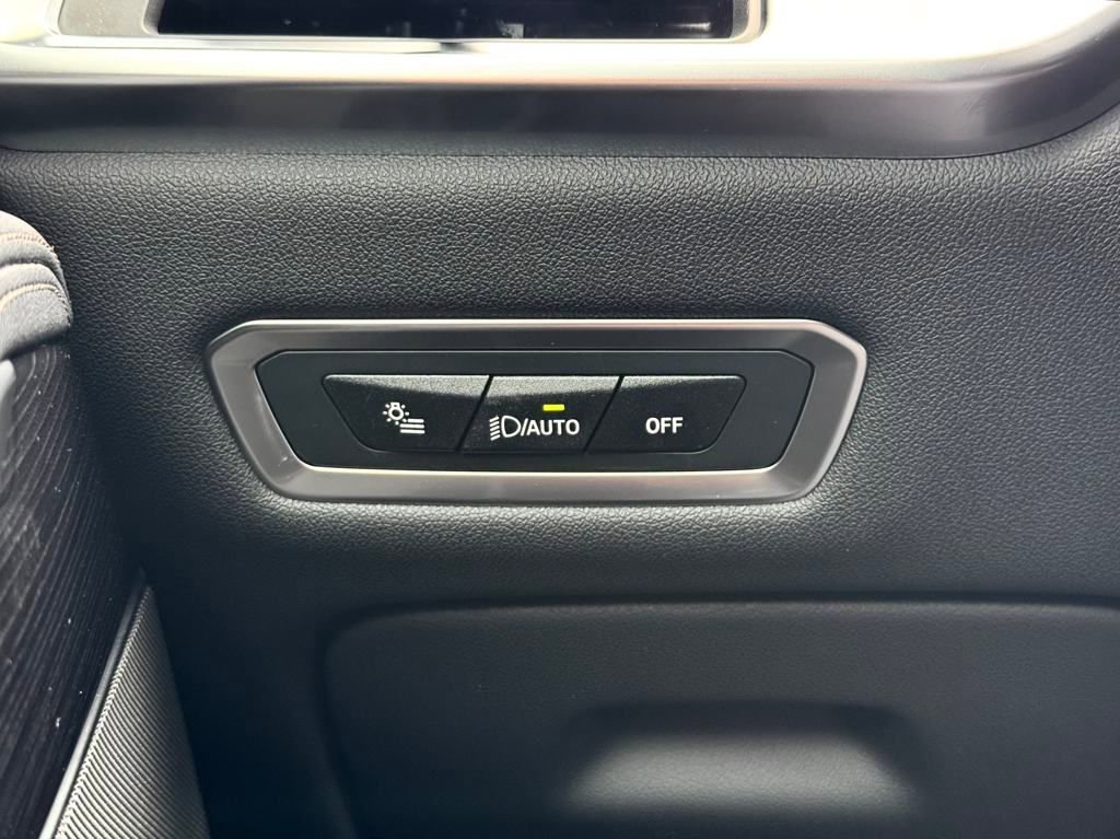 Used 2026 BMW X7 xDrive40i w/ M Sport Package image 24