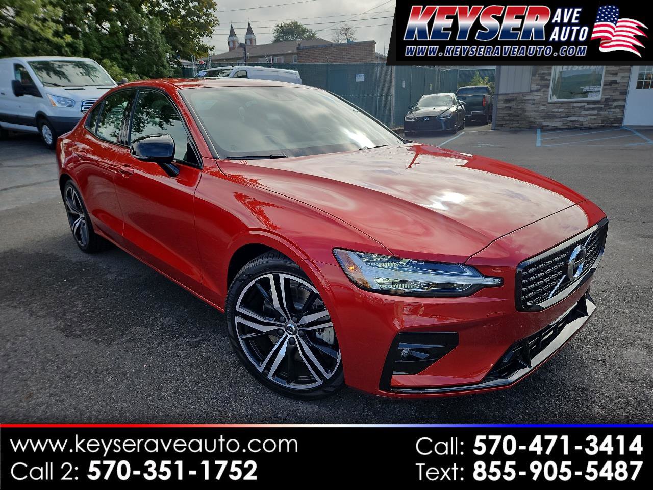 Used 2021 Volvo S60 T6 R-Design image 1