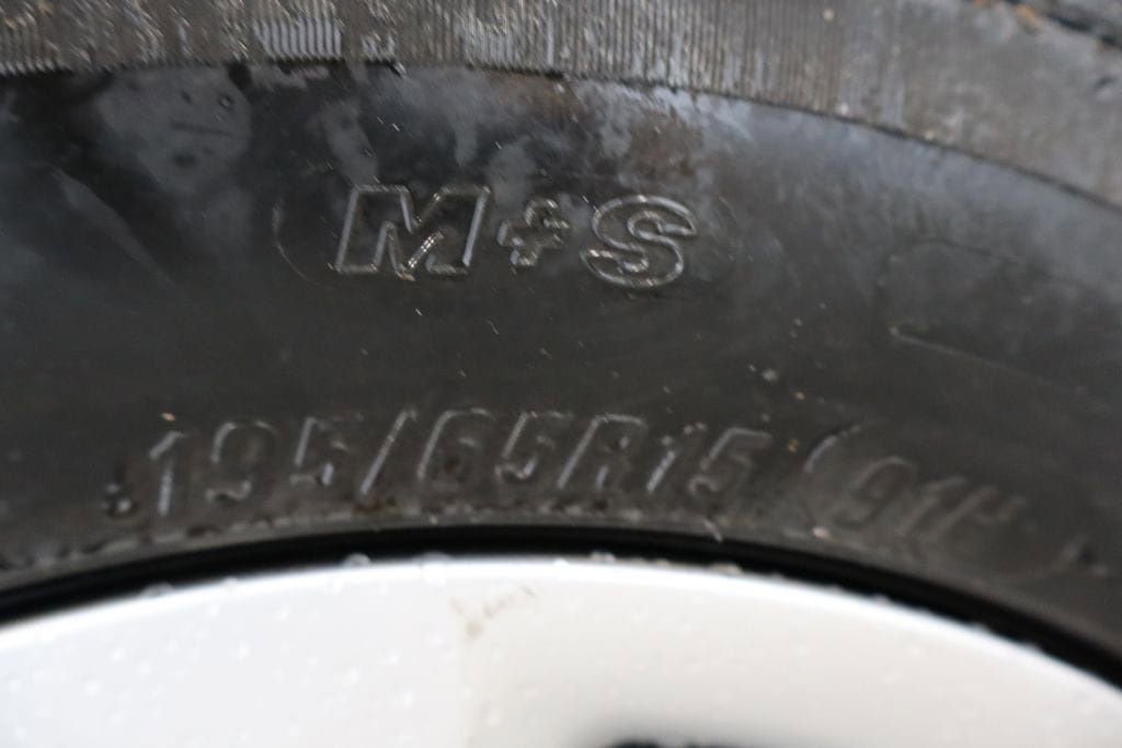 Used 2017 Kia Forte LX image 35