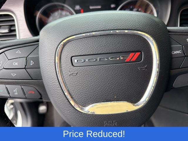 Used 2015 Dodge Charger SE RWD image 12