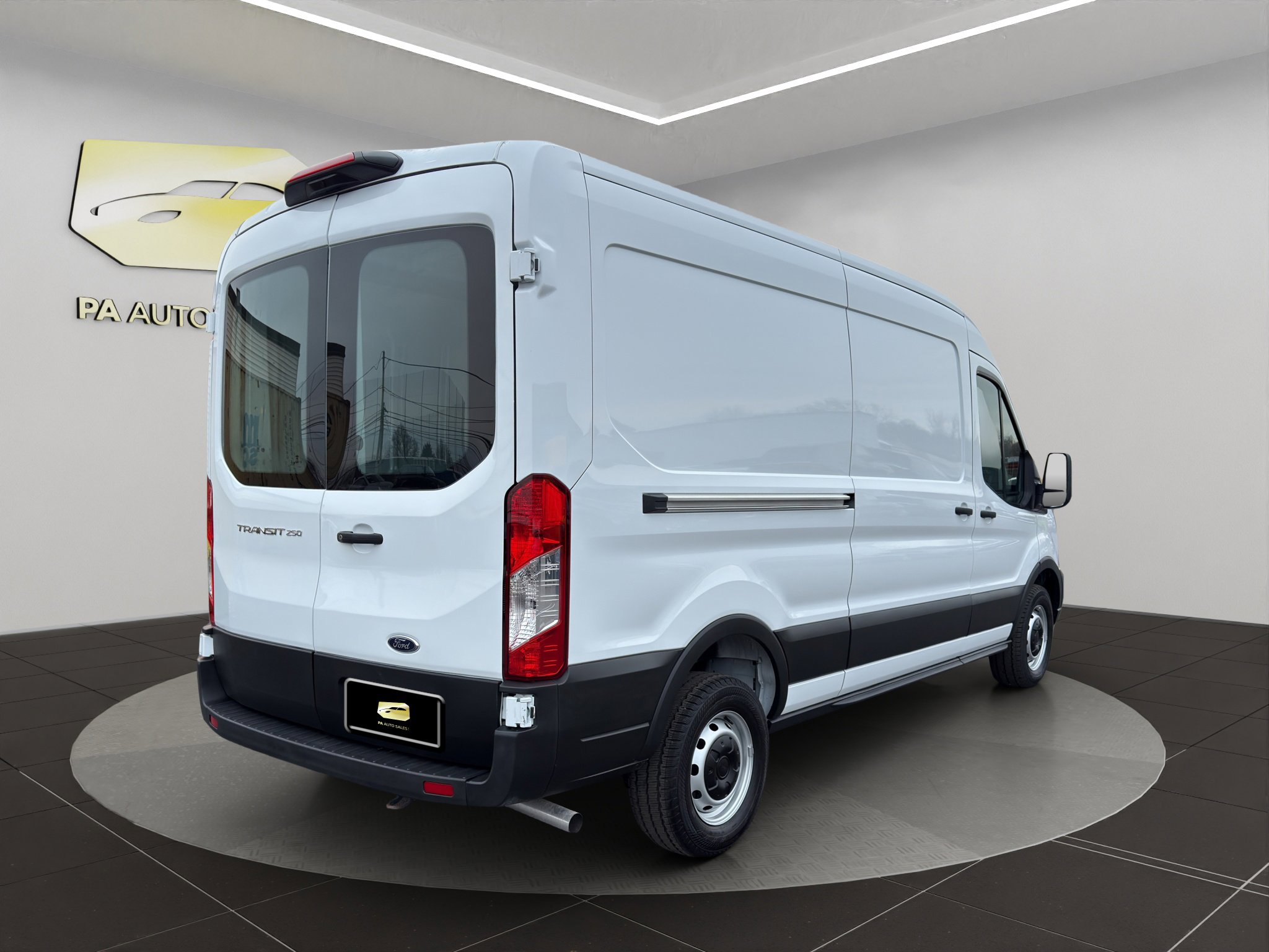 Used 2025 Ford Transit 250 148 Medium Roof w/ Load Area Protection Package image 7