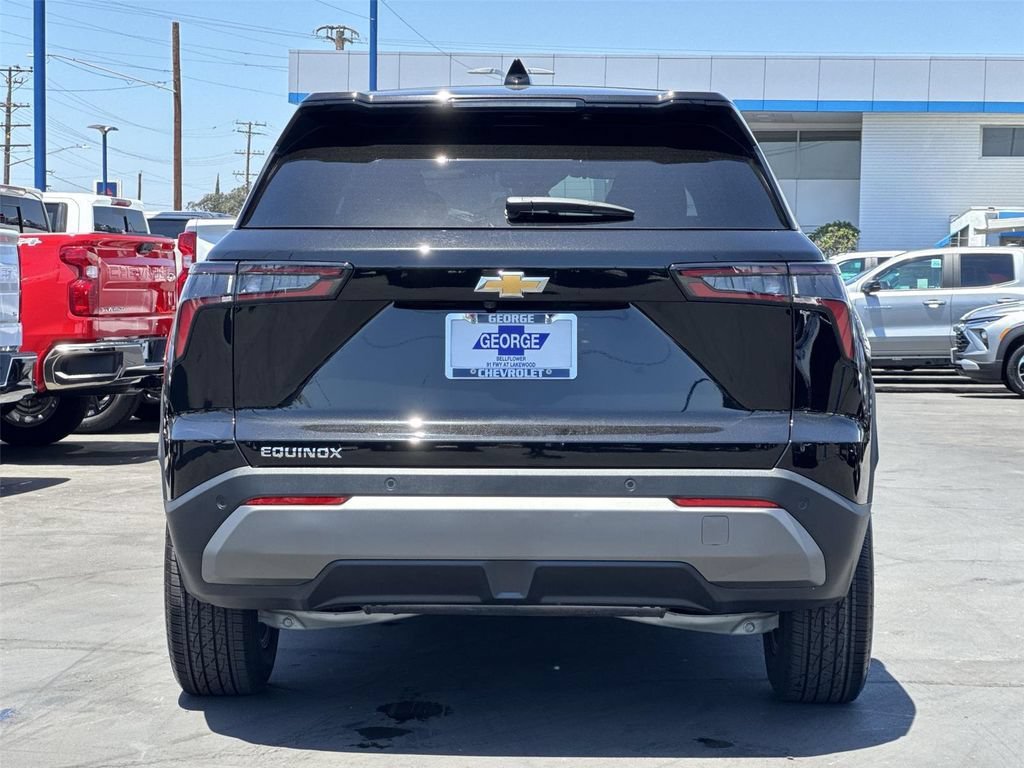 New 2026 Chevrolet Equinox LT FWD image 6