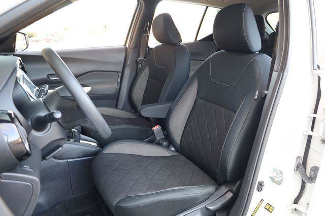 Used 2019 Nissan Kicks SV FWD image 15