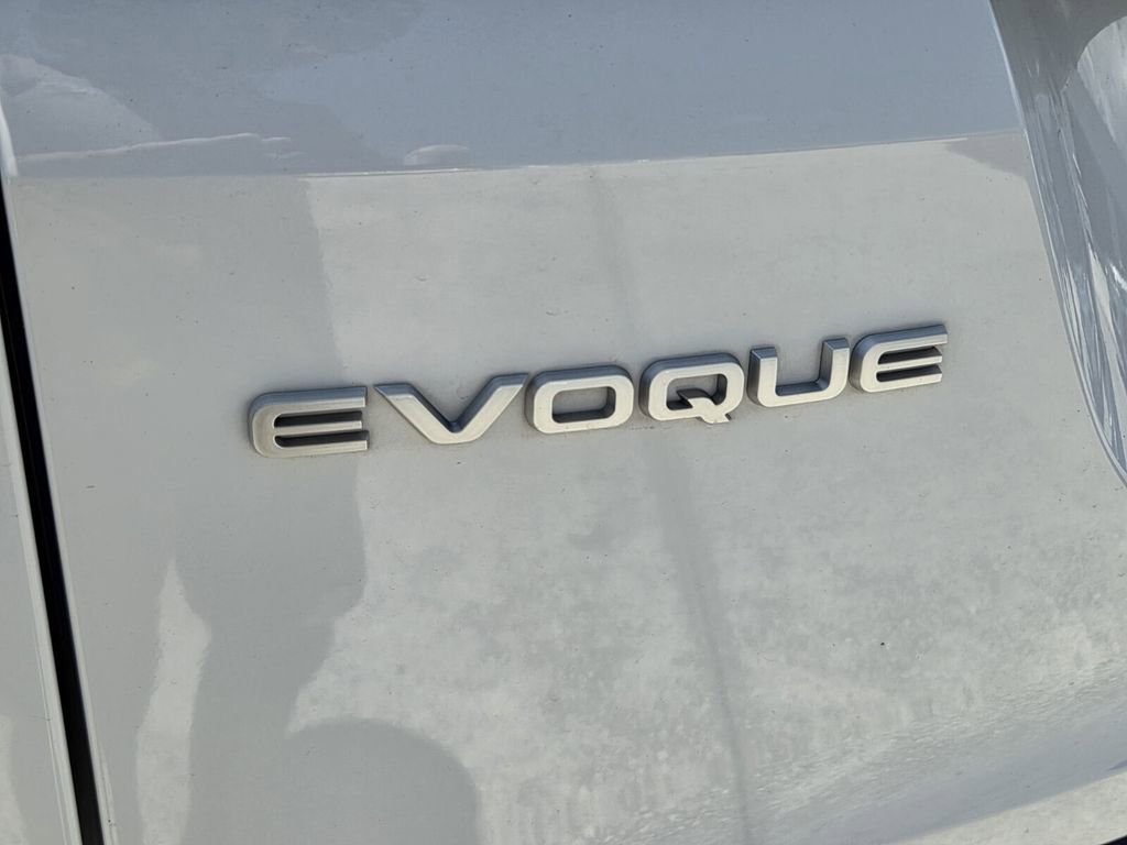 Used 2021 Land Rover Range Rover Evoque S AWD/4WD image 14