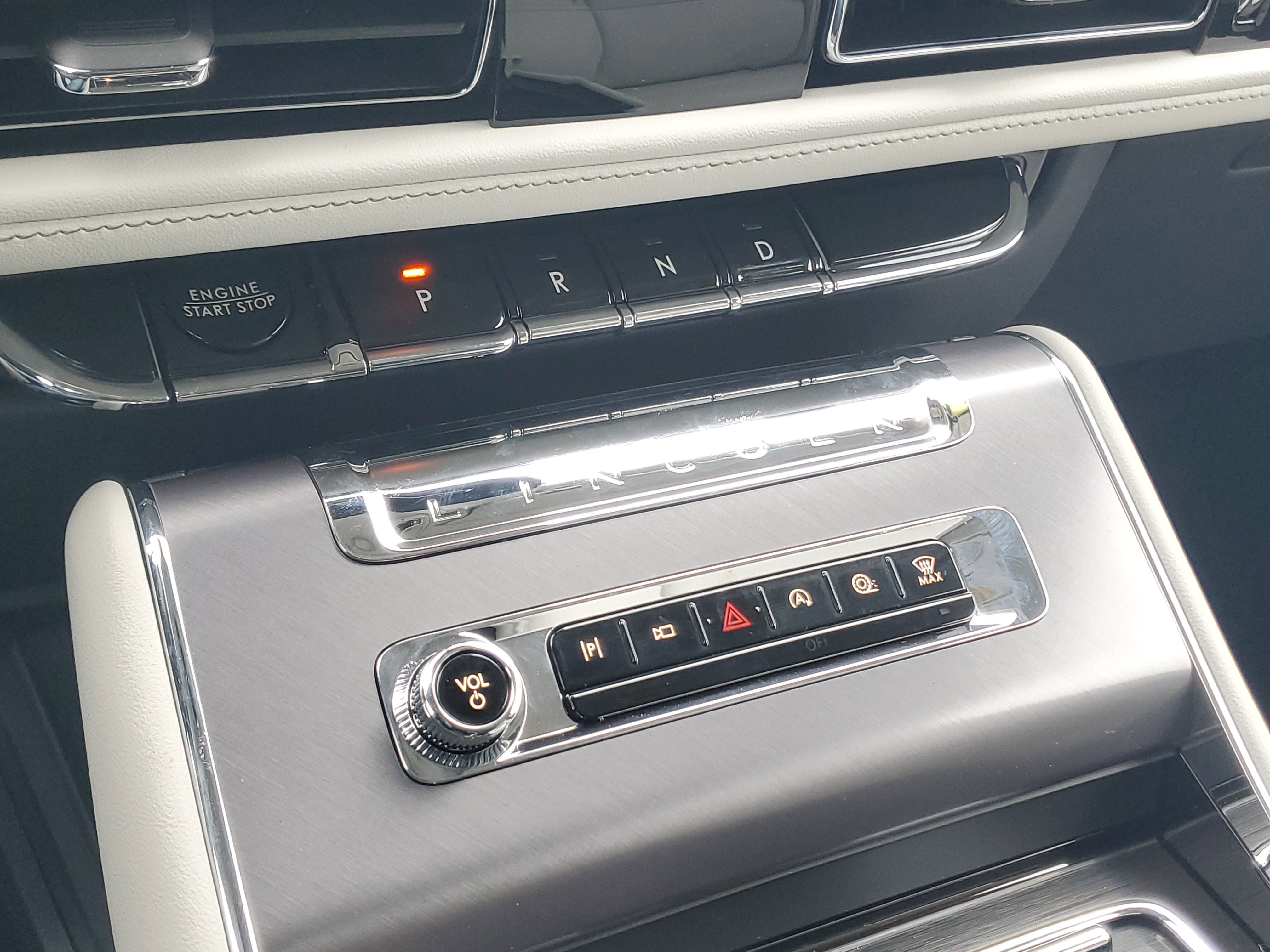 New 2026 Lincoln Aviator Premiere image 21