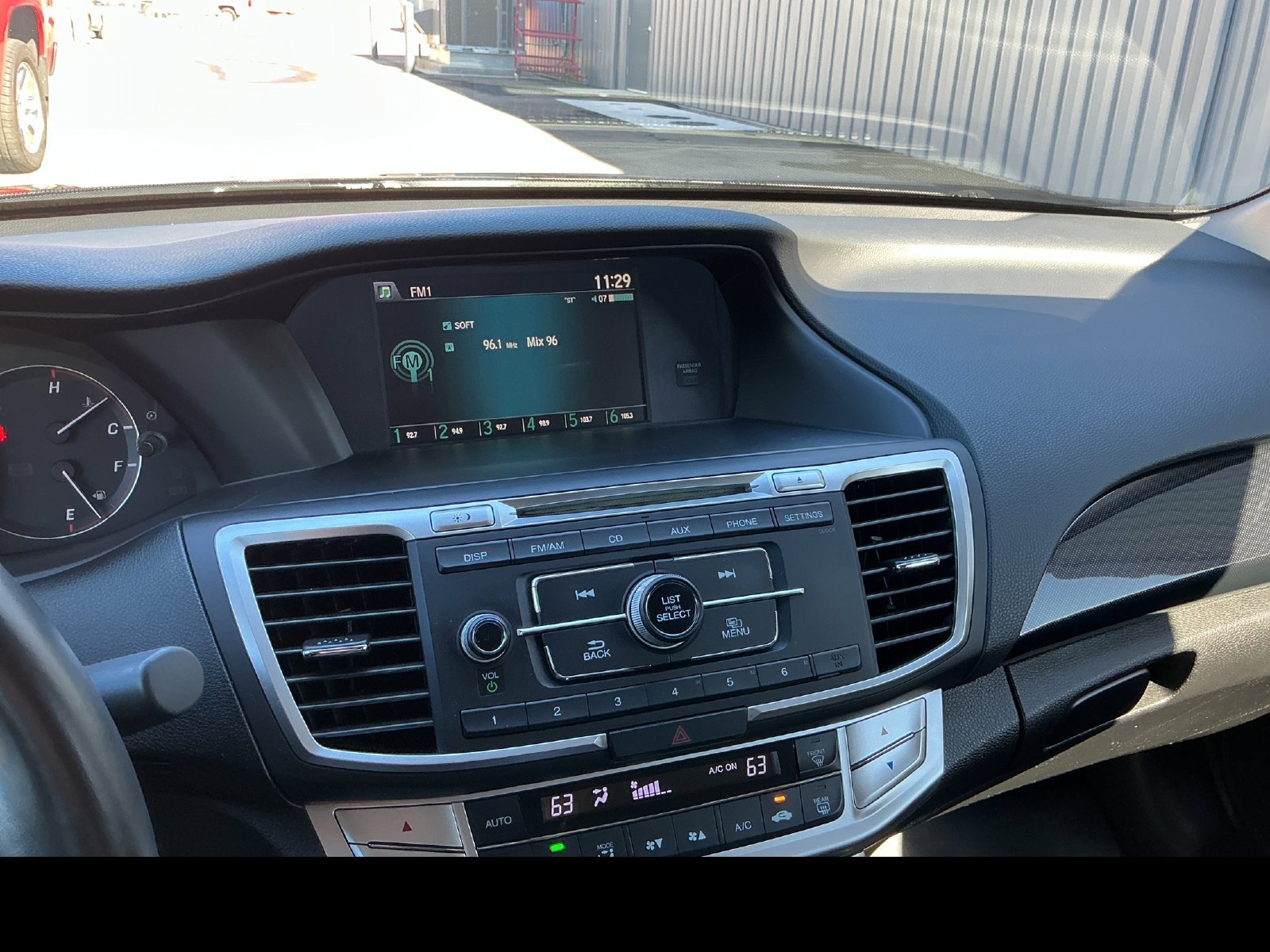 Used 2015 Honda Accord Sport image 17