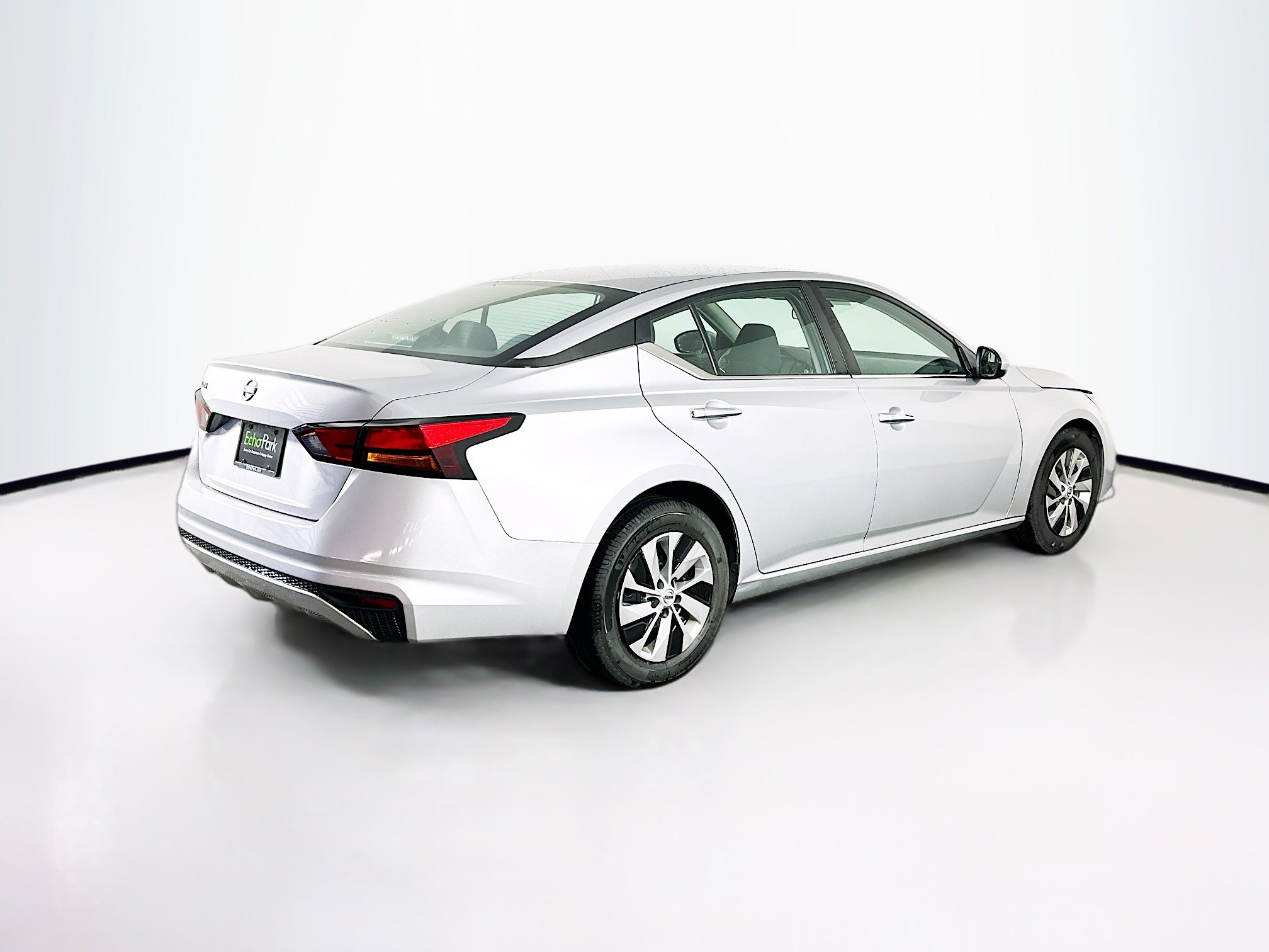 Used 2022 Nissan Altima 2.5 S image 9