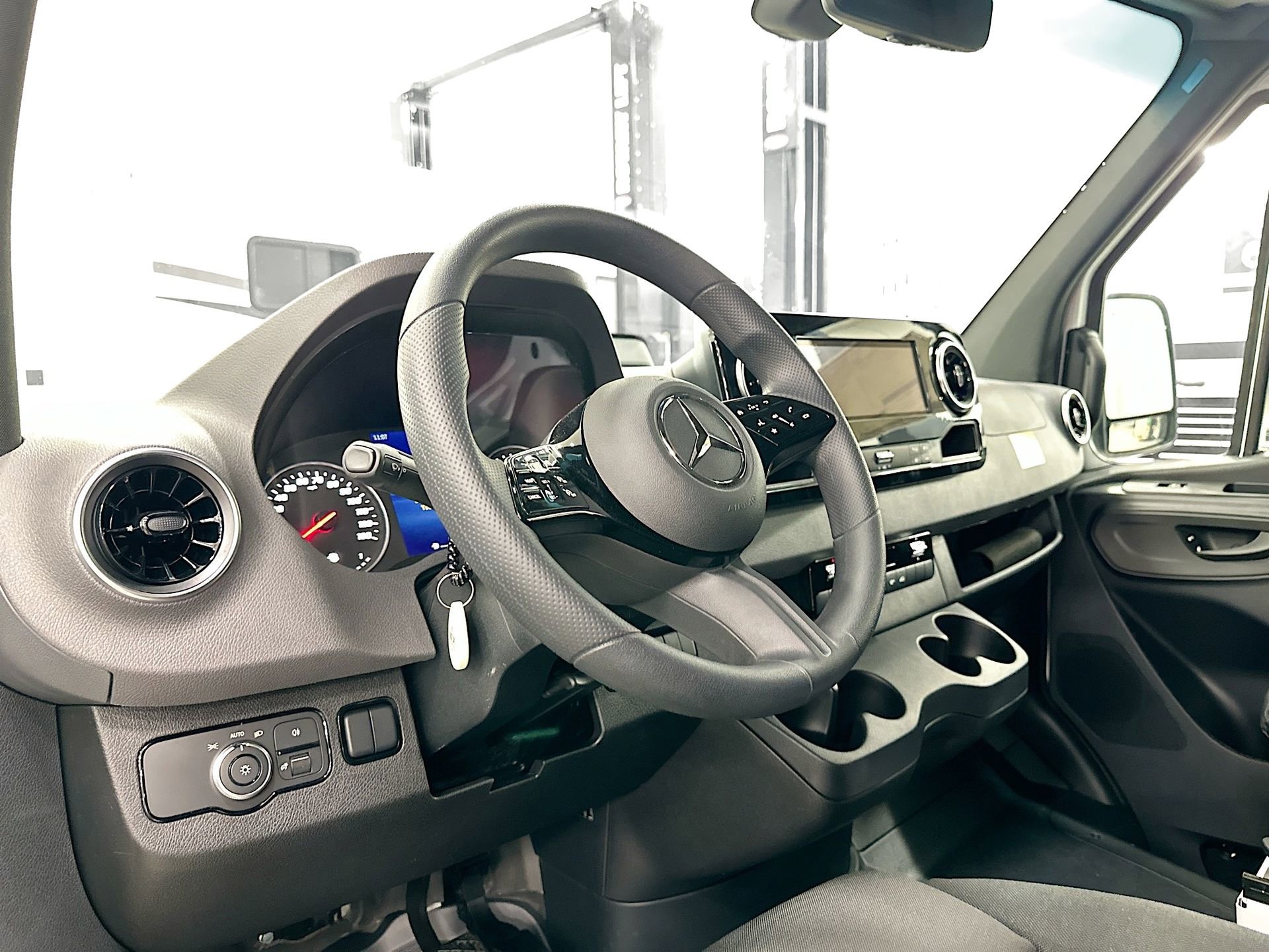 New 2025 Mercedes-Benz Sprinter 3500 image 10