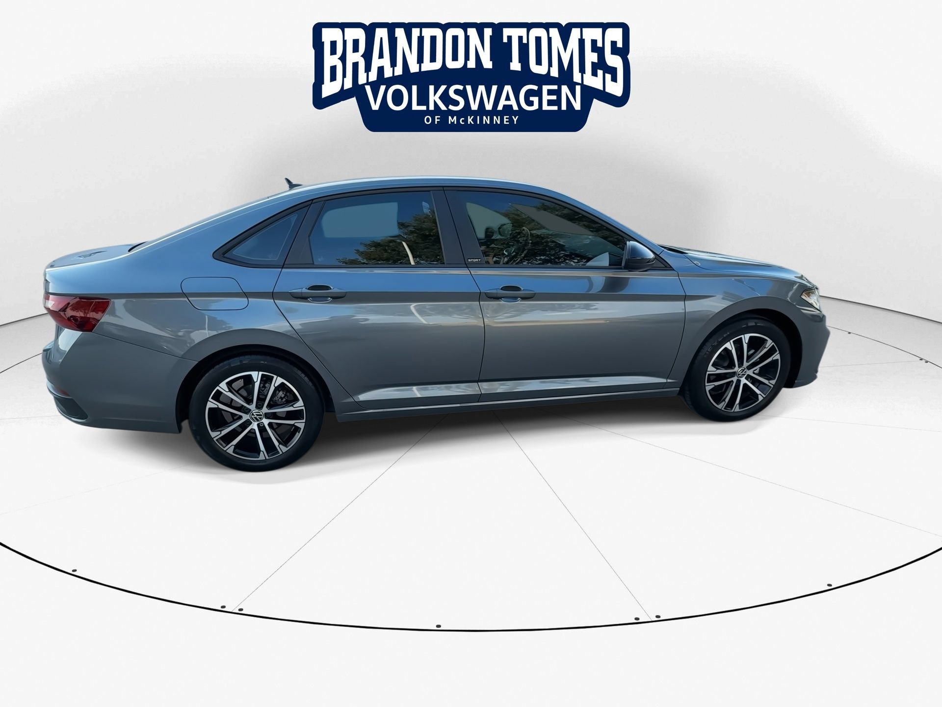 Used 2026 Volkswagen Jetta Sport FWD image 9