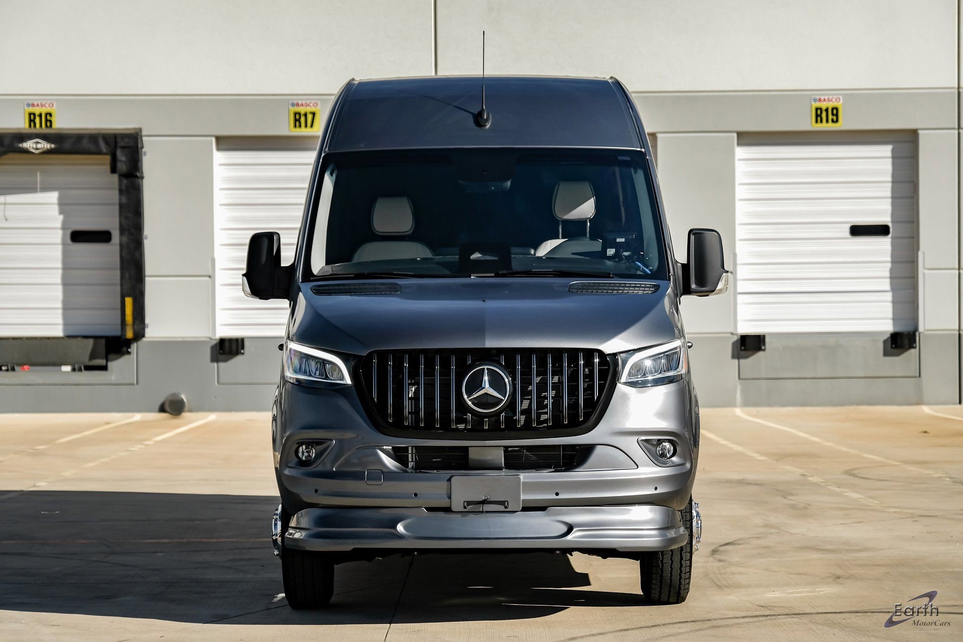 Used 2025 Mercedes-Benz Sprinter 3500 image 24