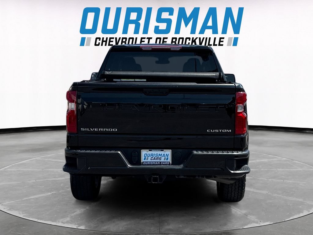 Used 2024 Chevrolet Silverado 1500 Custom AWD/4WD image 5