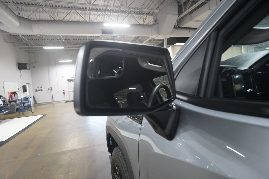 Used 2025 GMC Sierra 1500 Elevation AWD/4WD image 24