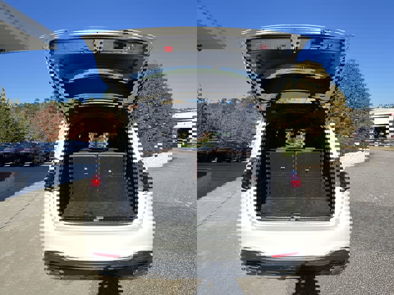 Used 2023 Mercedes-Benz GLS 450 4MATIC image 35