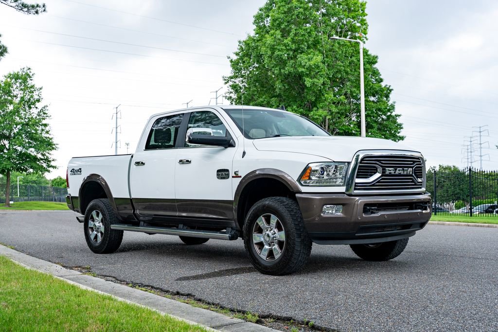 Used 2018 RAM 2500 Longhorn w/ Longhorn Southfork Package AWD/4WD image 4
