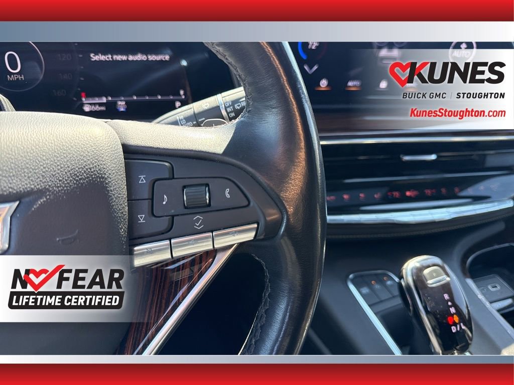 Used 2023 Cadillac Escalade Premium Luxury image 33