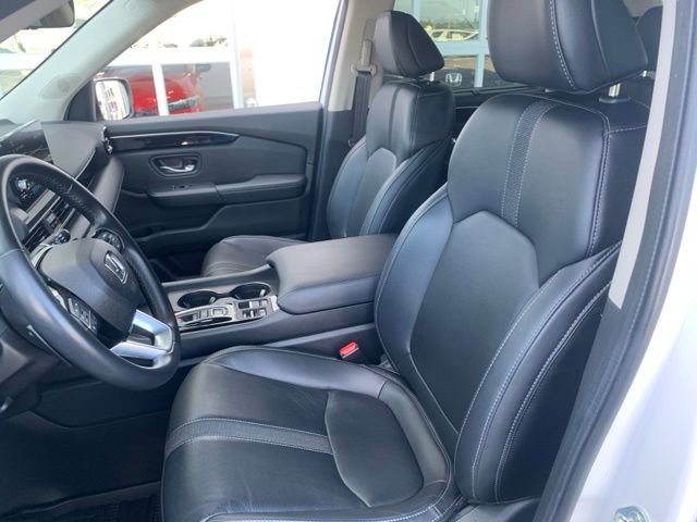 Certified 2024 Honda Pilot EX-L image 9