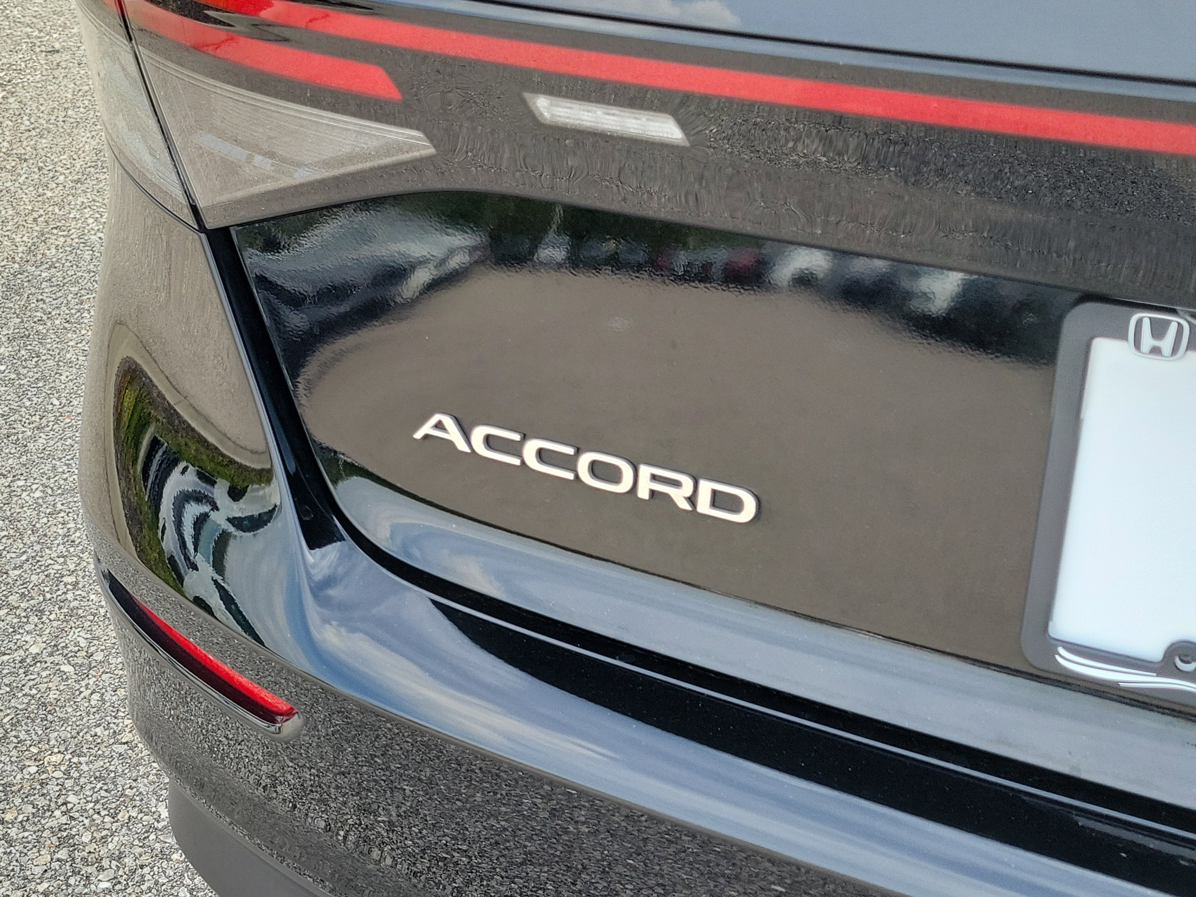 Used 2024 Honda Accord LX image 10