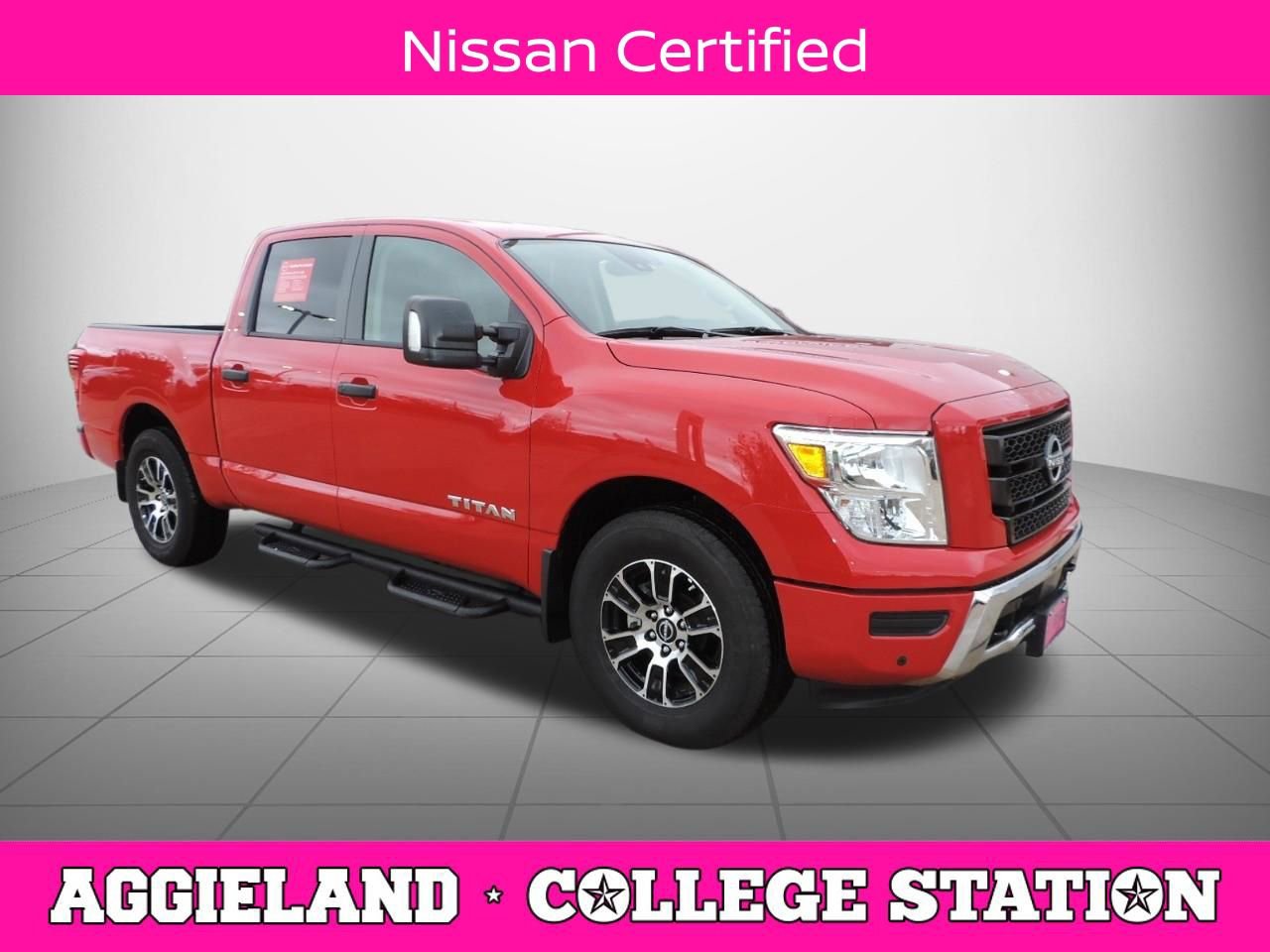 Certified 2024 Nissan Titan SV w/ SV Convenience Package image 1