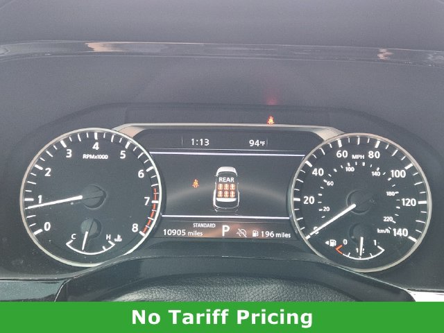 Used 2025 Nissan Pathfinder SL FWD image 14