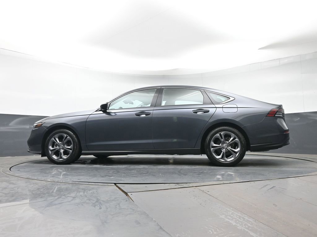Used 2023 Honda Accord EX image 28