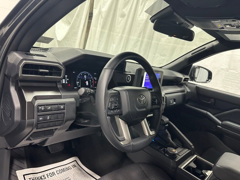 Used 2025 Toyota 4Runner SR5 image 15