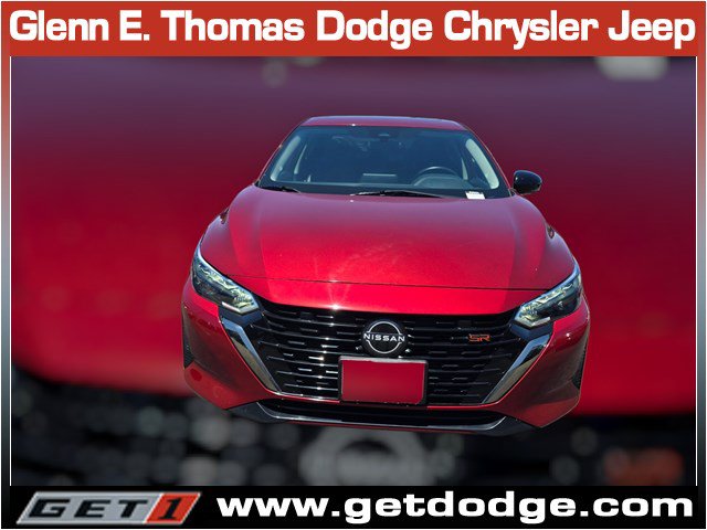 Used 2024 Nissan Sentra SR w/ SR Premium Package FWD image 2