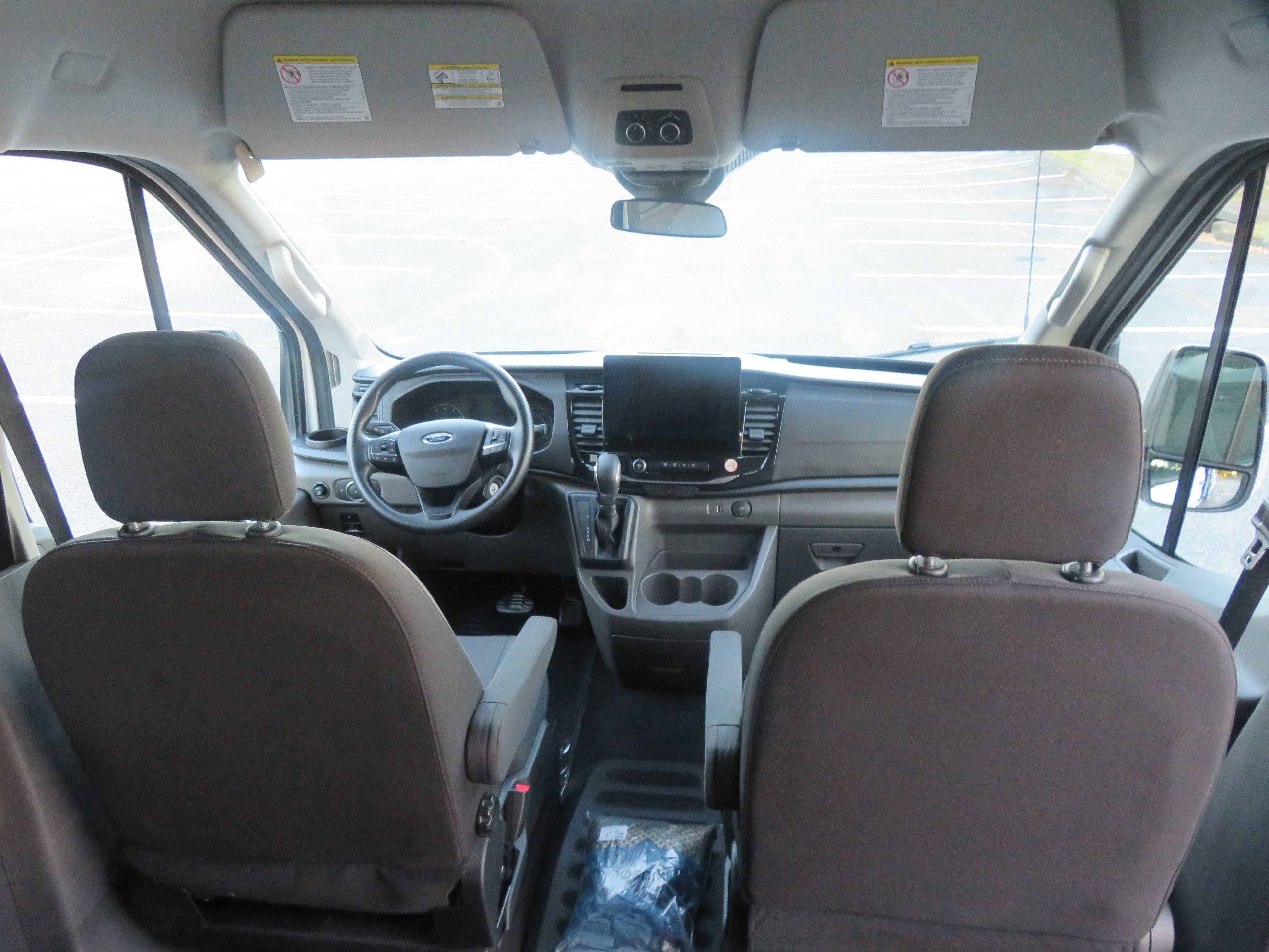 Used 2024 Ford Transit 350 XLT image 29