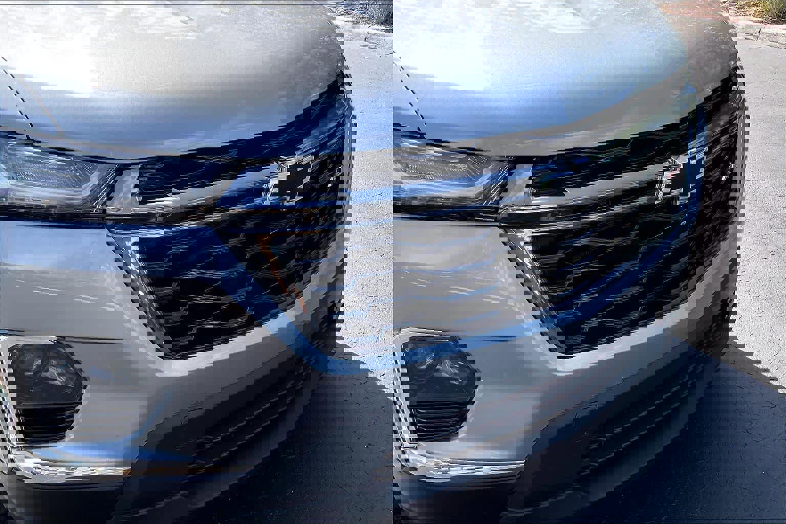 Certified 2023 Chevrolet Traverse RS image 32